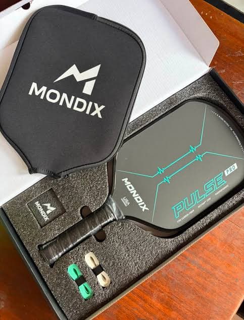 Mondix Pulse Pro pickleball paddle — specs and inventory on PaddleBag