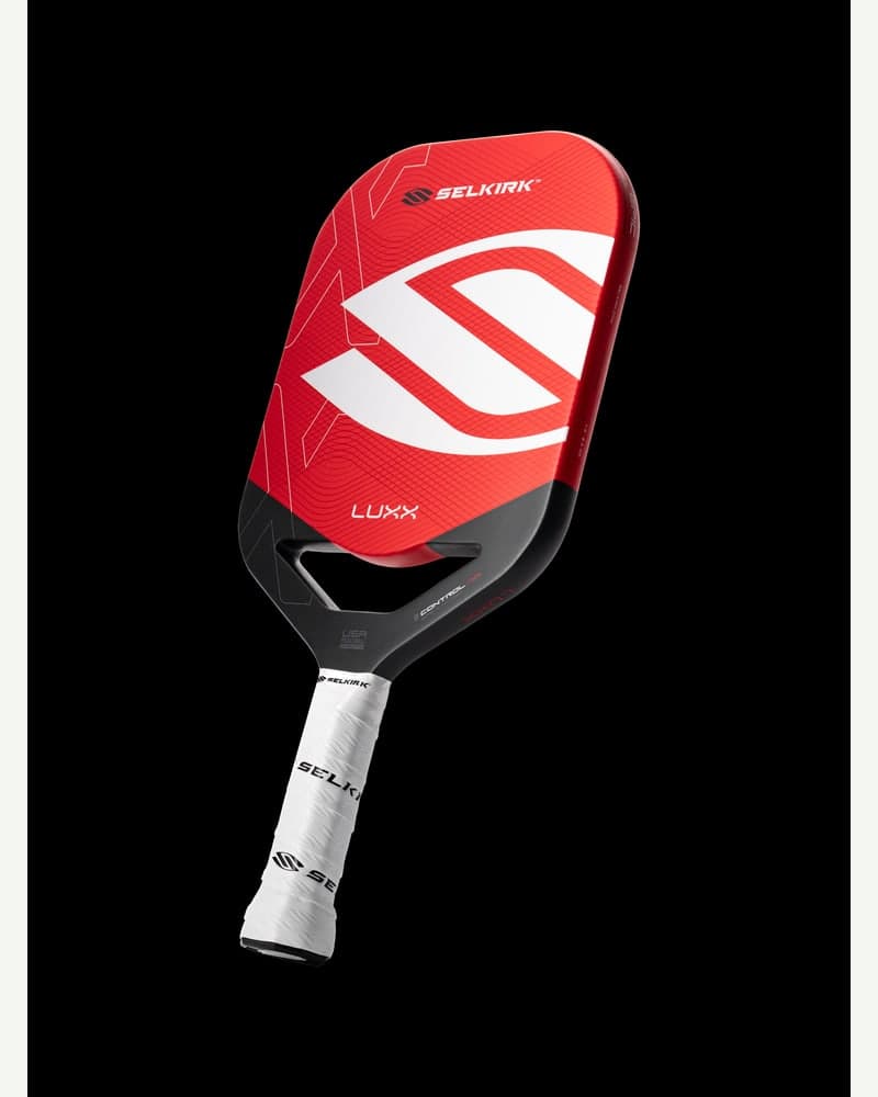 Selkirk LUXX Control Air Invikta pickleball paddle